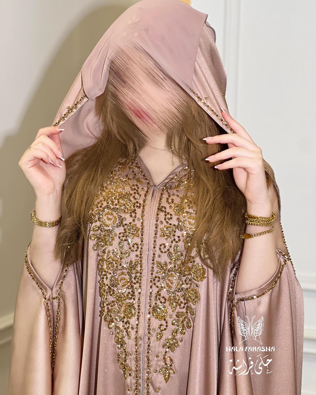 عباية أنيقة